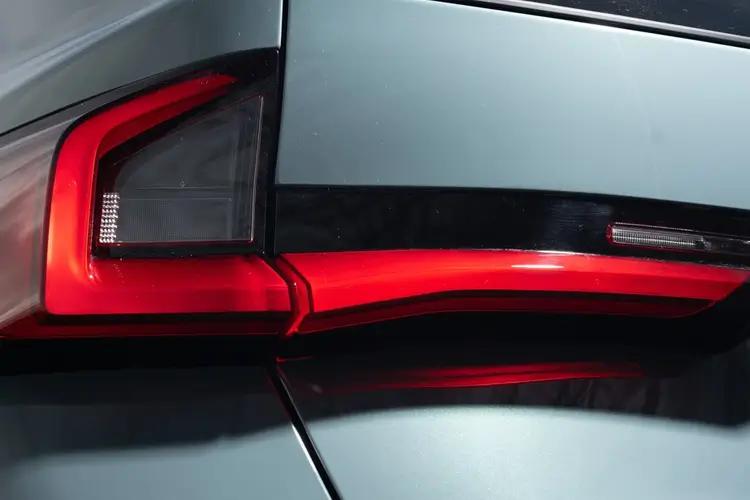 BMW iX1 — detail