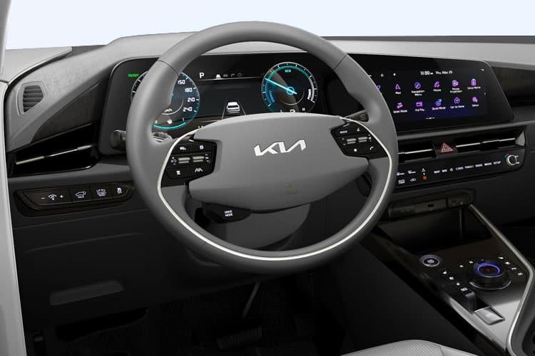 KIA NIRO — inside