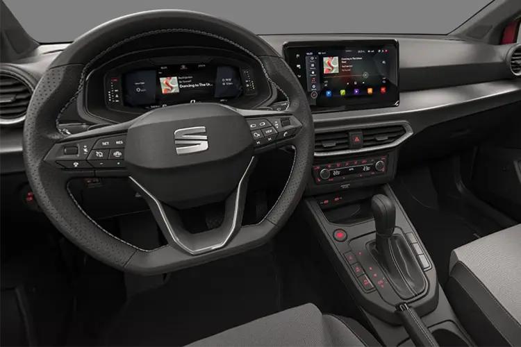 SEAT ARONA — inside