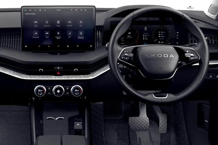 SKODA SUPERB — inside