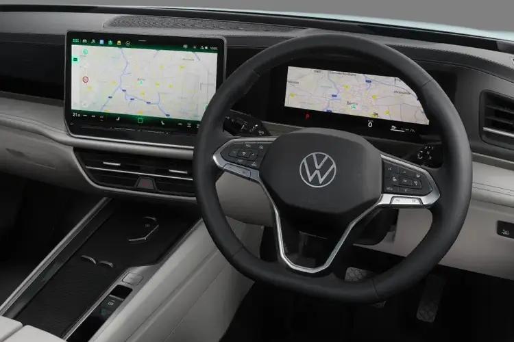 VOLKSWAGEN PASSAT — inside